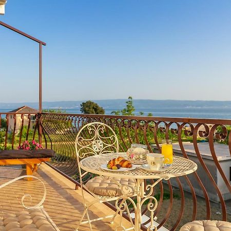 Luxury Apartments Argola Podstrana Luaran gambar