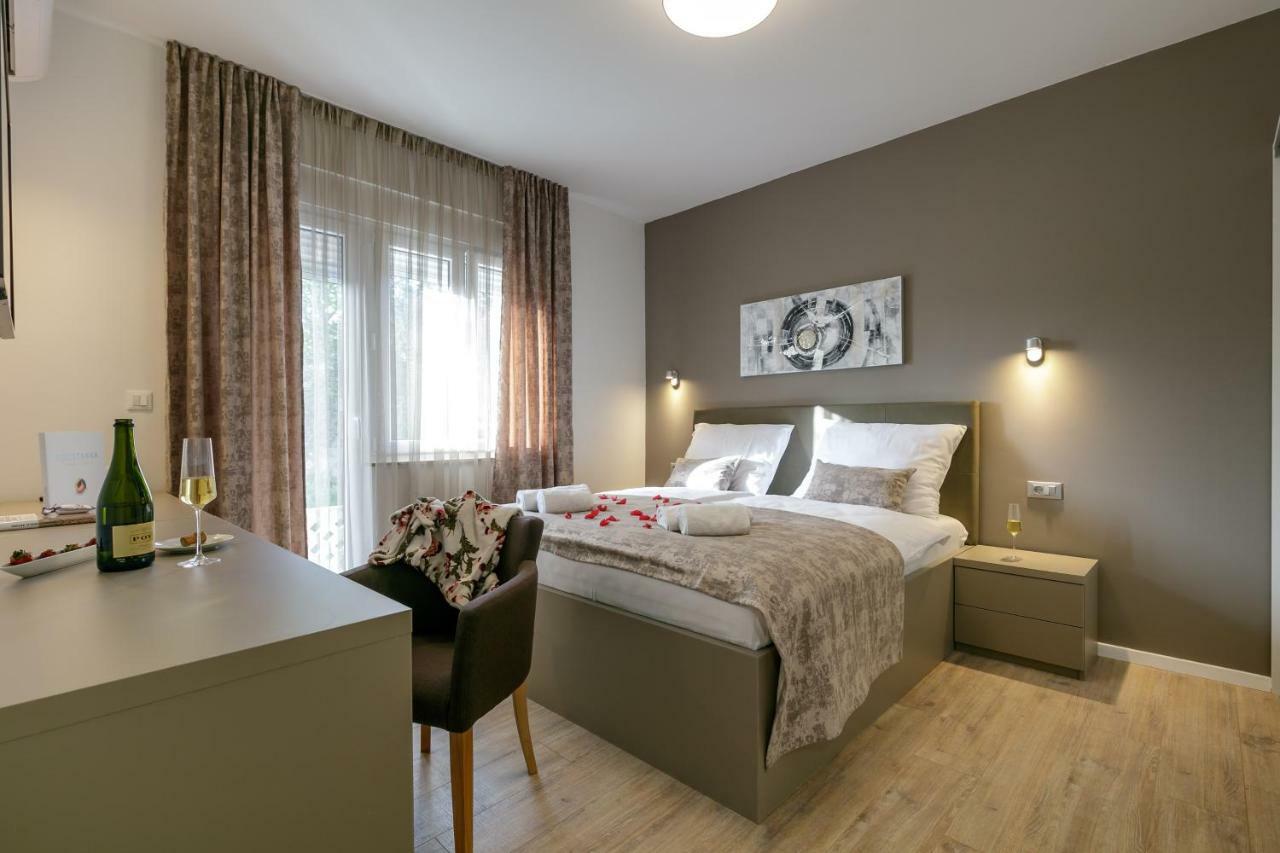Luxury Apartments Argola Podstrana Luaran gambar