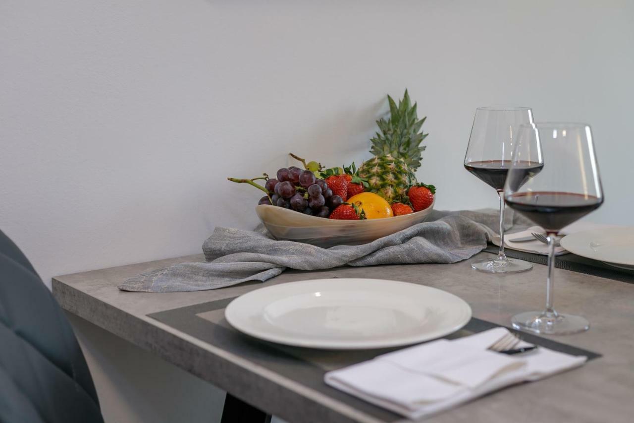 Luxury Apartments Argola Podstrana Luaran gambar