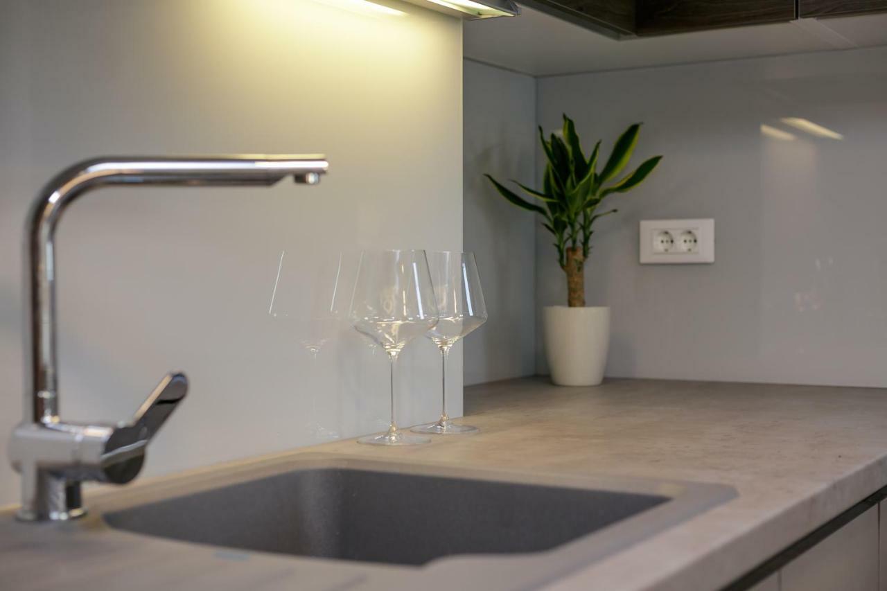 Luxury Apartments Argola Podstrana Luaran gambar