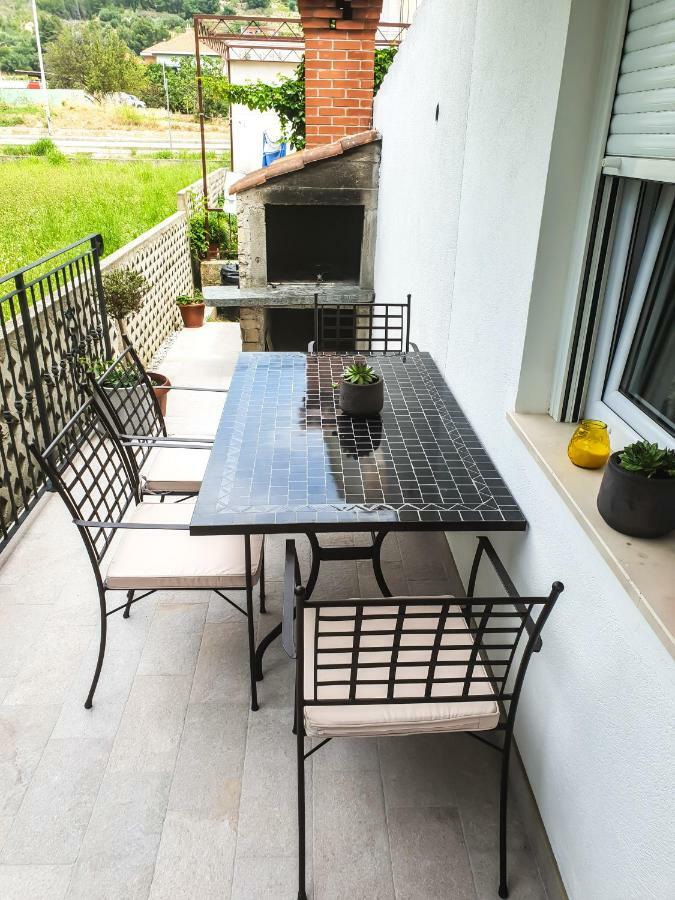 Luxury Apartments Argola Podstrana Luaran gambar